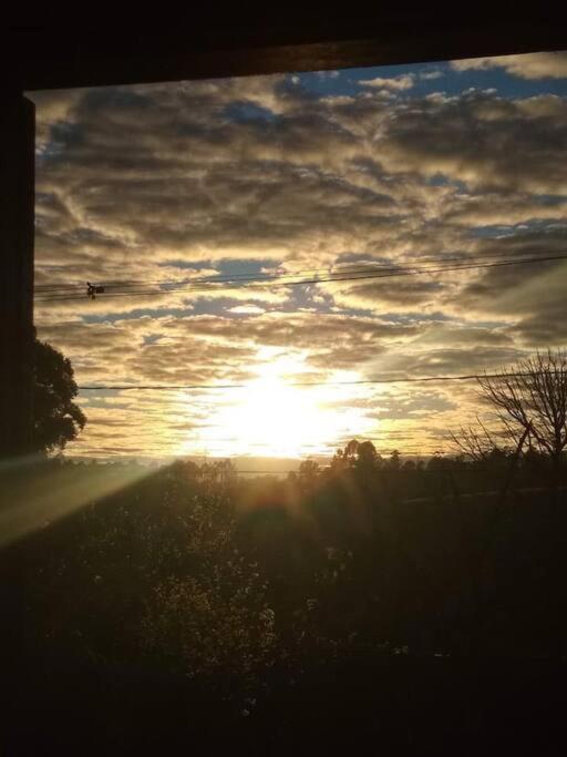 Chale Aconchegante Em Estancia Climatica Santo Antônio do Leite エクステリア 写真