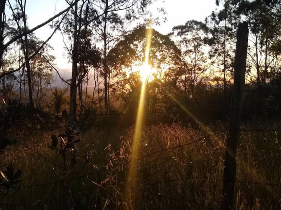 Chale Aconchegante Em Estancia Climatica Santo Antônio do Leite エクステリア 写真