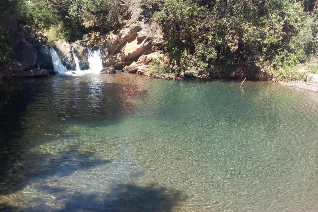Chale Aconchegante Em Estancia Climatica Santo Antônio do Leite エクステリア 写真